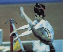 COMANECI BARRES.jpg